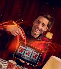 gowin88 app game category screens showing Football Markets, Live Dealer, and Slots tabs